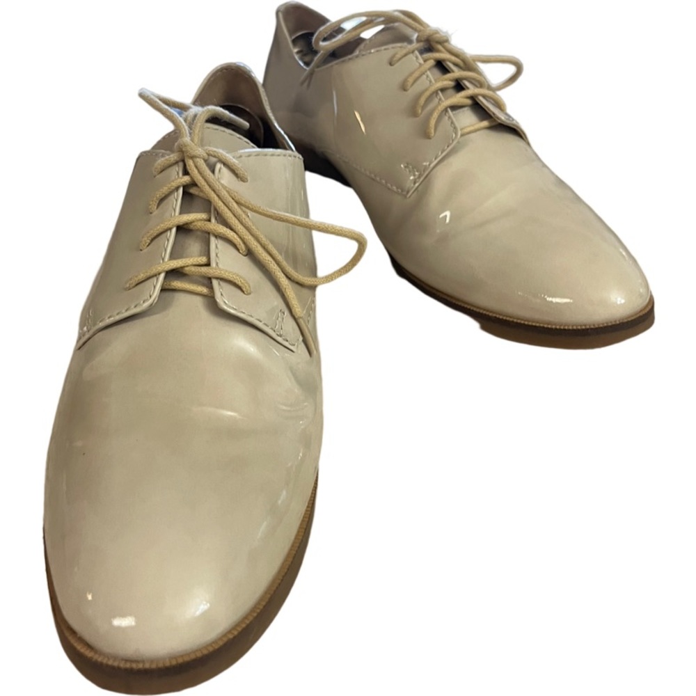 Karl Lagerfield Paris Women Iva Beige Patent Leather Oxford Shoes Size 7.5 M